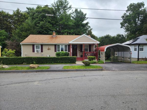 8 Nelson Park Drive, Worcester, MA 01605