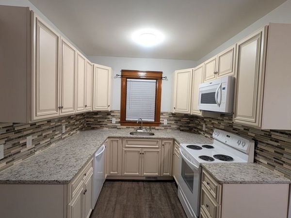 8 Howard Ave, Unit 1, Attleboro, MA 02703