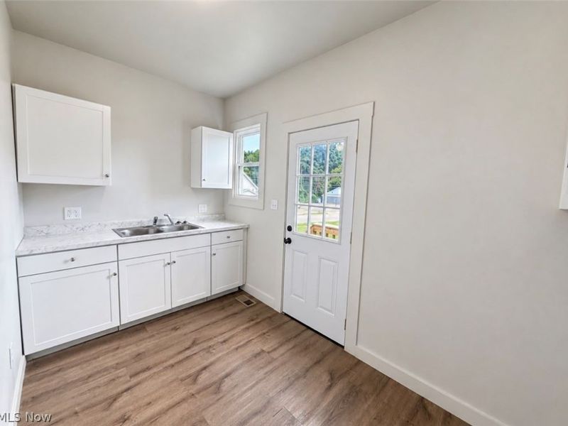 347 Brighton Boulevard, Zanesville, OH 43701 Photo 10