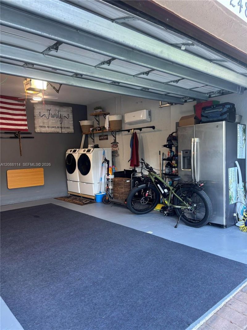 2484 SE 2nd St, Homestead, FL 33033 Photo