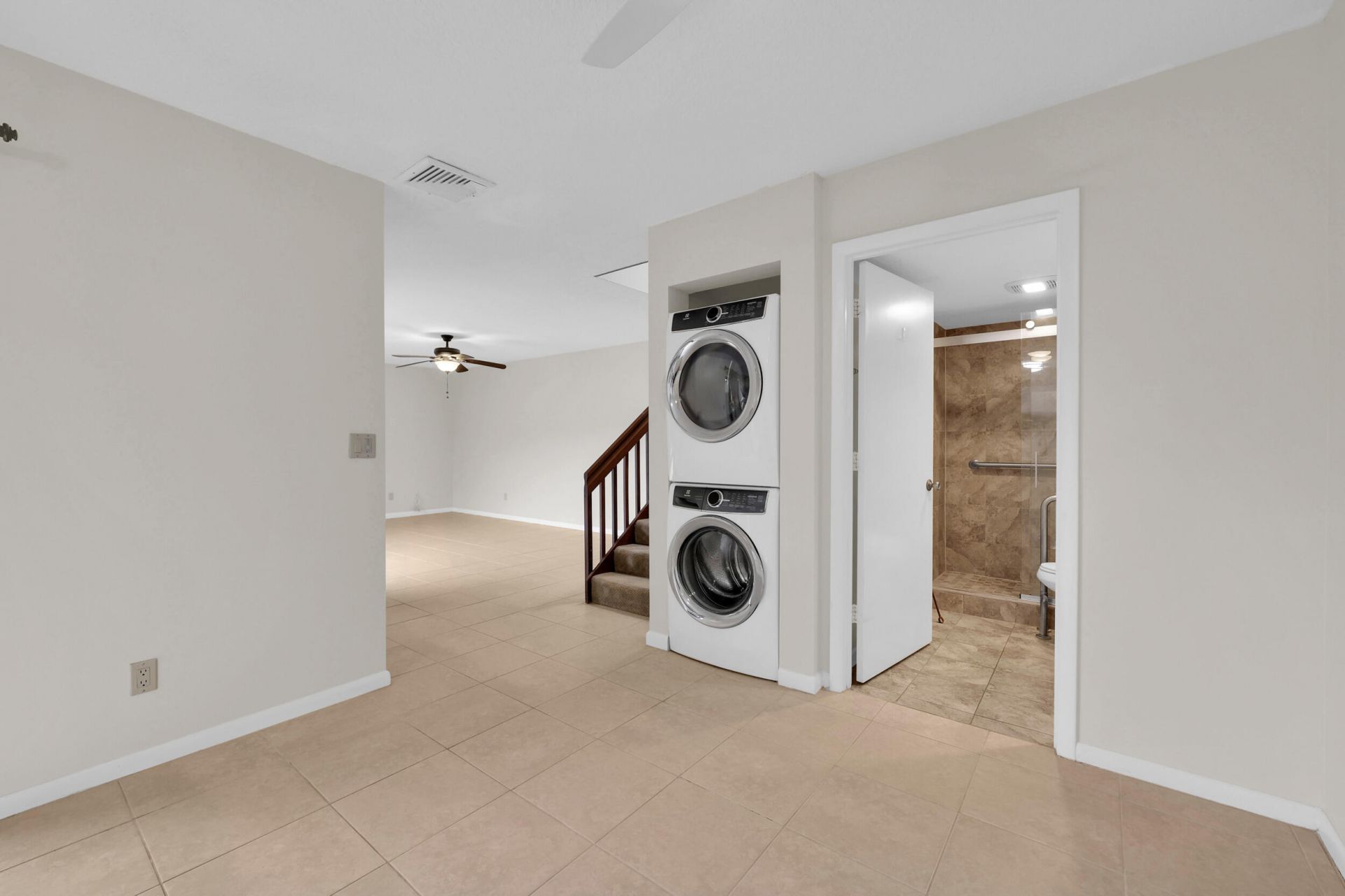5857 SE Windsong Lane, Unit 806, Stuart, FL 34997 Photo