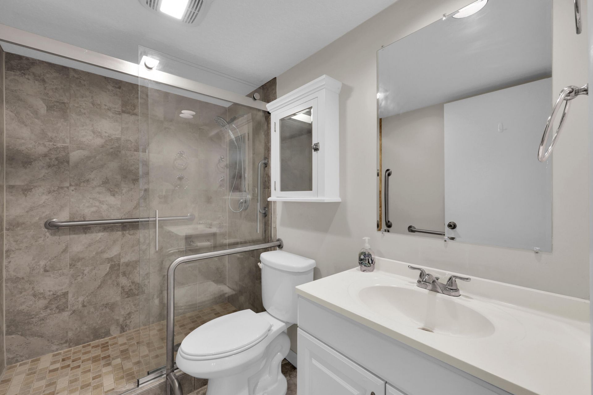 5857 SE Windsong Lane, Unit 806, Stuart, FL 34997 Photo