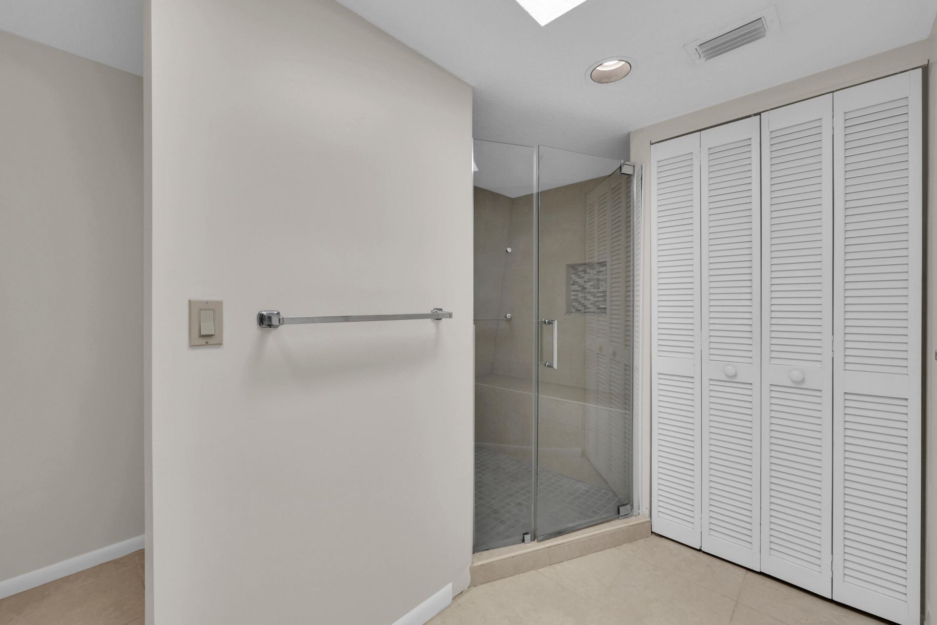 5857 SE Windsong Lane, Unit 806, Stuart, FL 34997 Photo