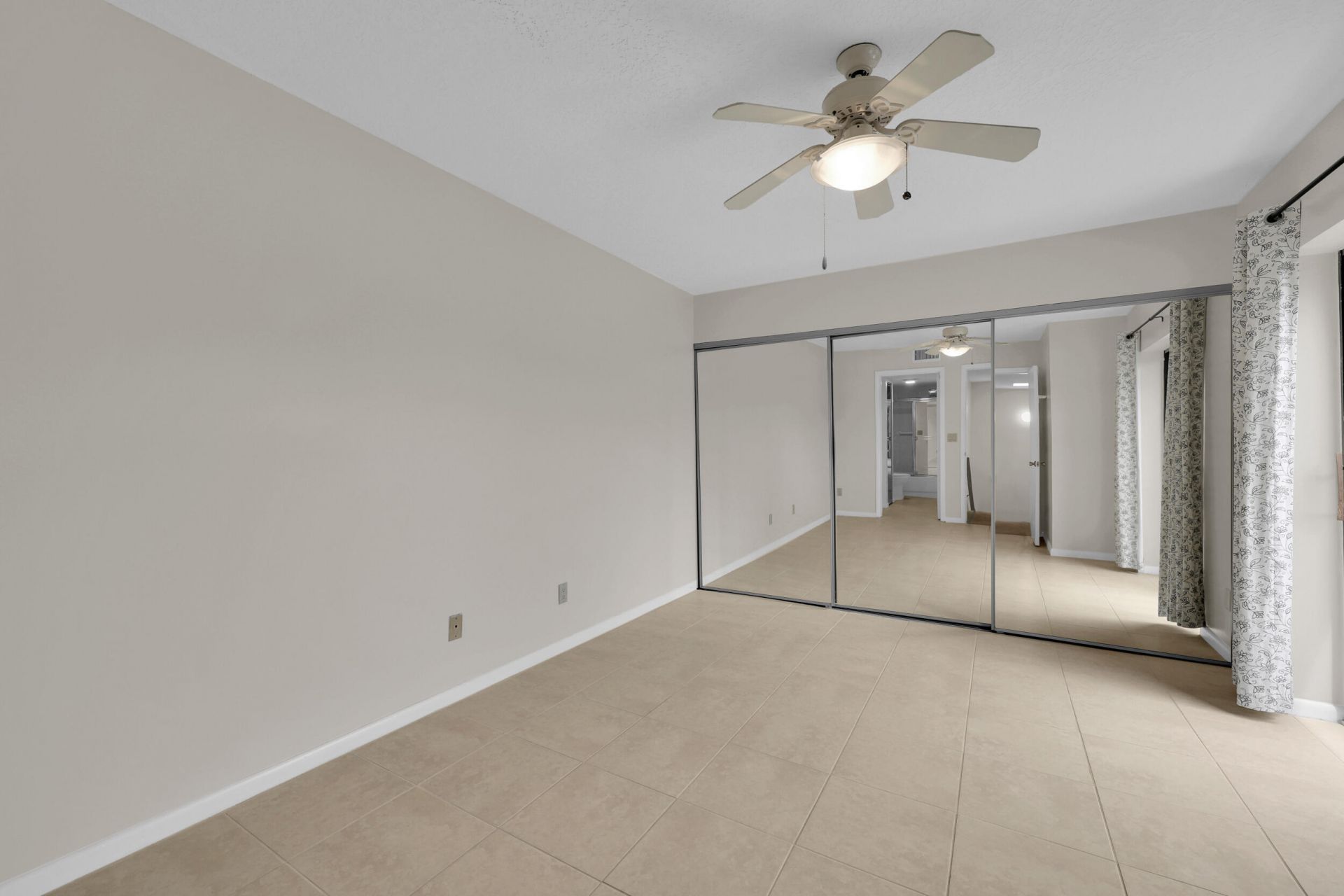 5857 SE Windsong Lane, Unit 806, Stuart, FL 34997 Photo