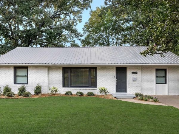 2624 Crouchwood Road, Little Rock, AR 72207