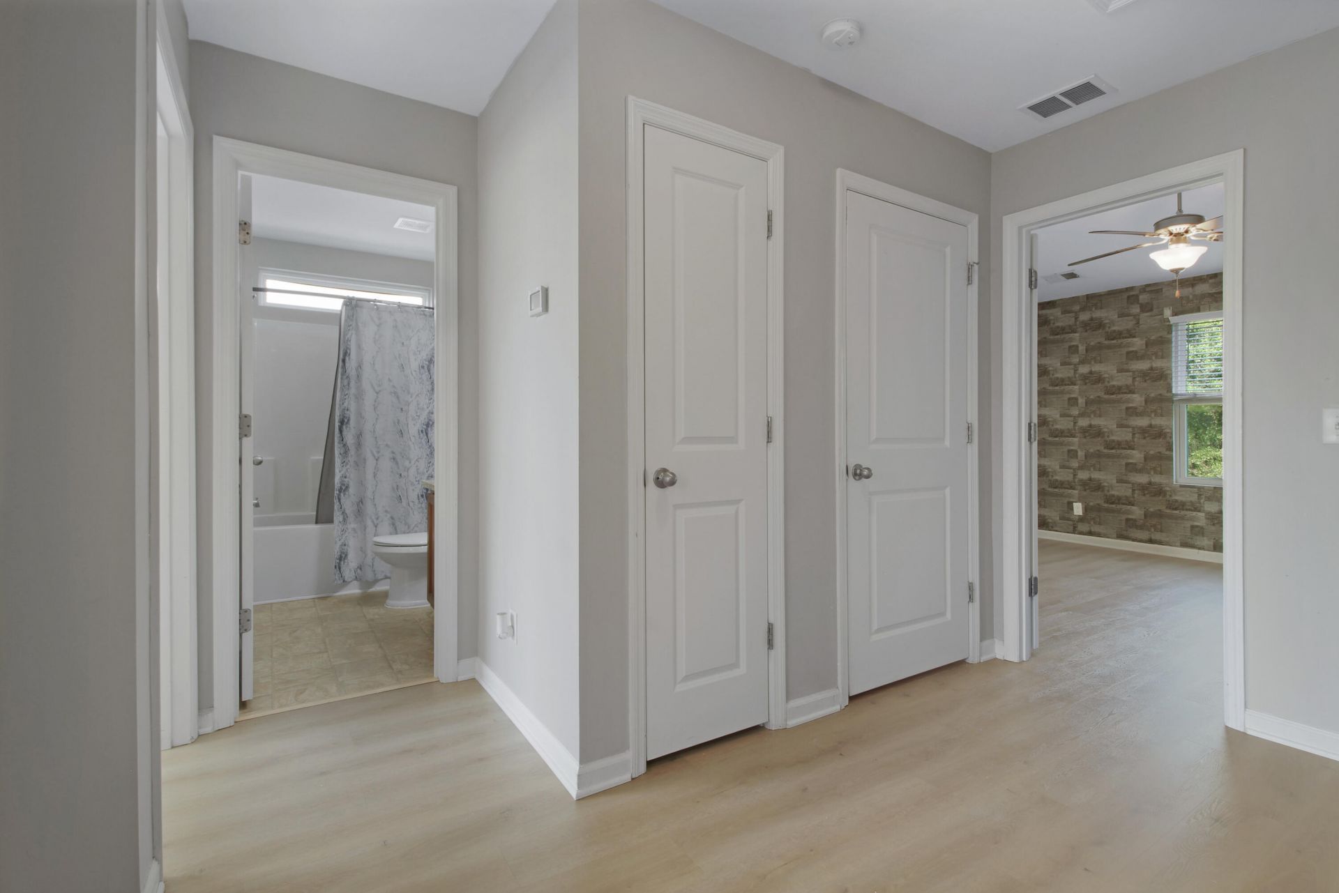 9073 Parlor Drive Photo 17