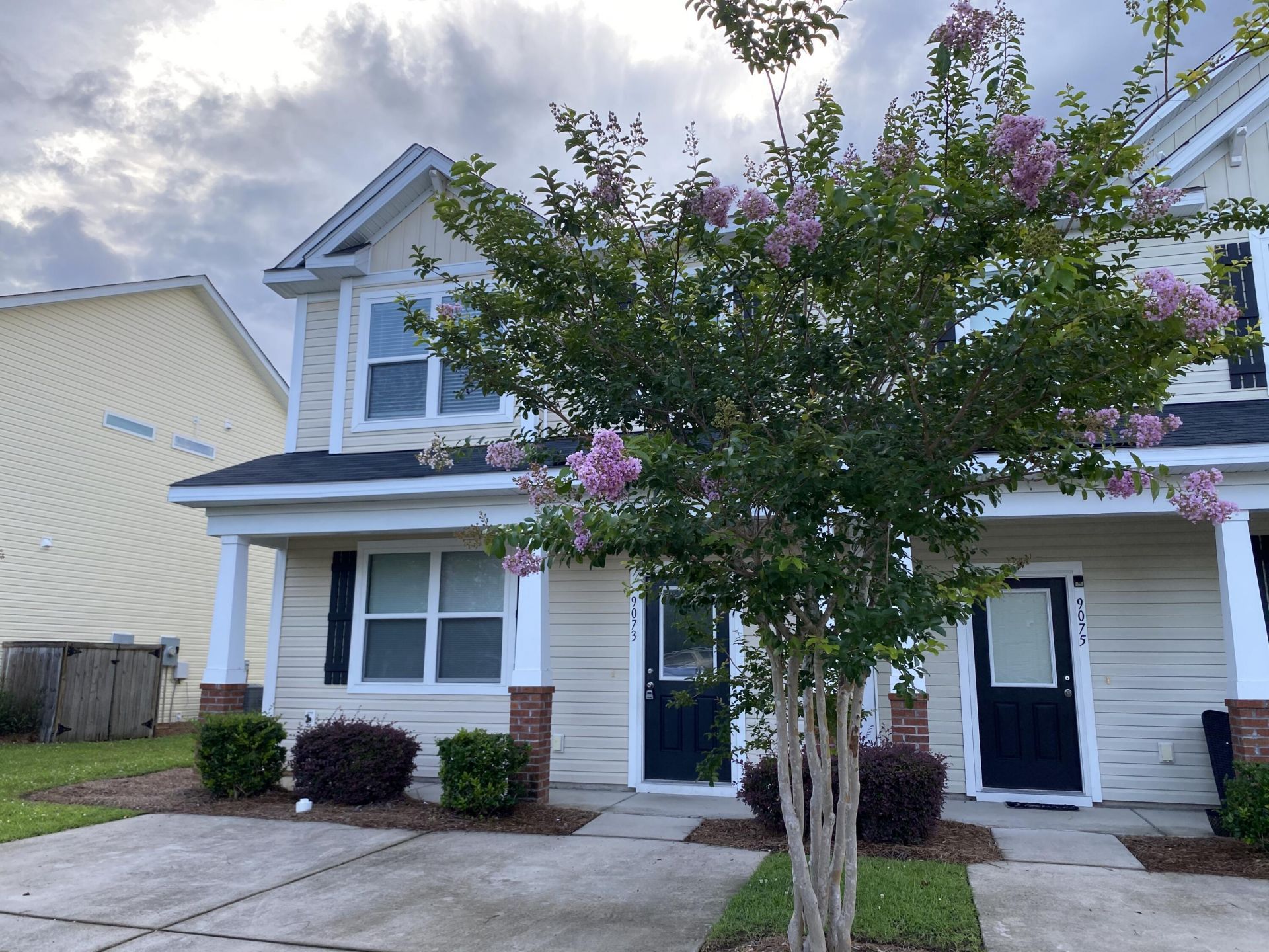 9073 Parlor Drive Photo 4