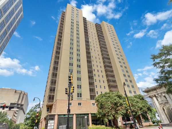 300 Peachtree Street NE, Unit 2N, Atlanta, GA 30308