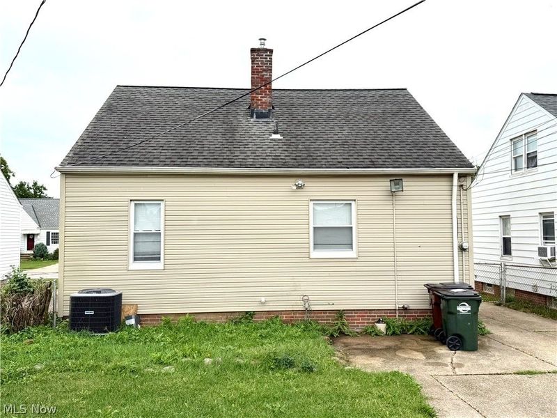 7502 Arden Road, Parma, OH 44129 Photo 20