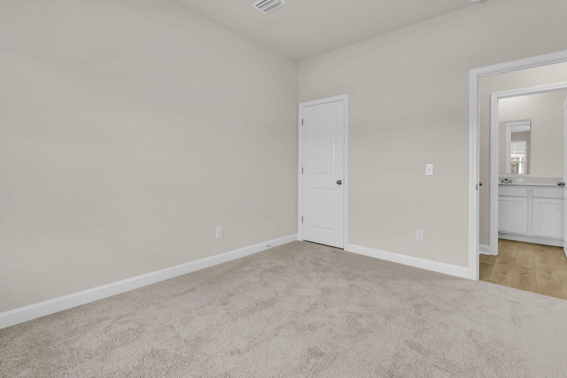 1045 Dusk Drive Photo 16