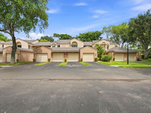 9825 NW 1ST Court, Unit 9825, Plantation, FL 33324