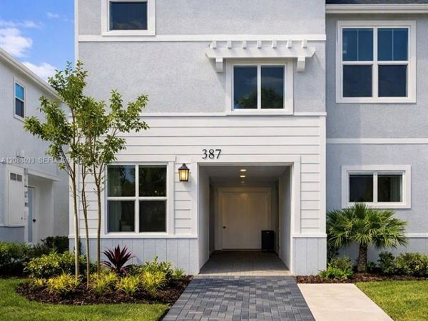 387 SE Crossoak Ln , Unit 387, Port St. Lucie, FL 34984