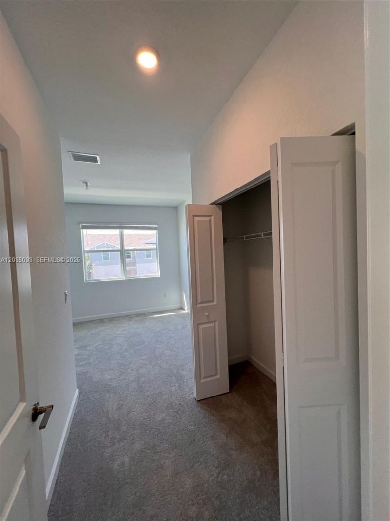 387 SE Crossoak Ln, Unit 387, Port Saint Lucie, FL 34984 Photo