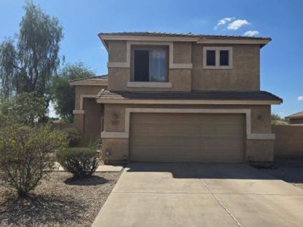 2674 S SETON Avenue, Gilbert, AZ 85295