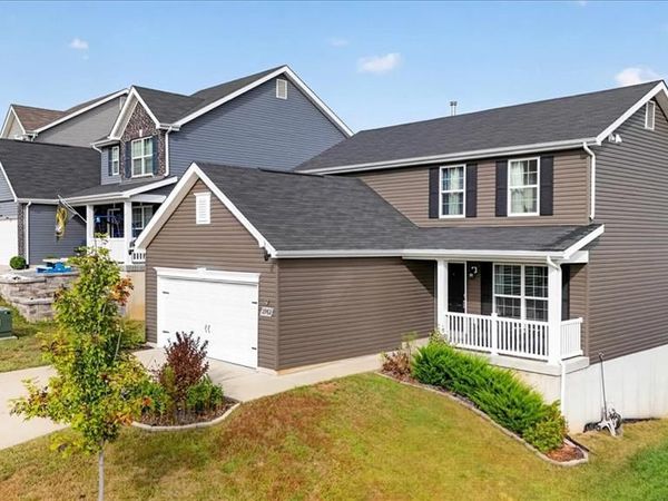 2762 Winding Valley Drive, Fenton, MO 63026