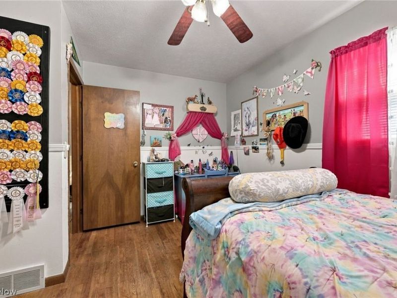 38233 Parkway Boulevard, Willoughby, OH 44094 Photo 18