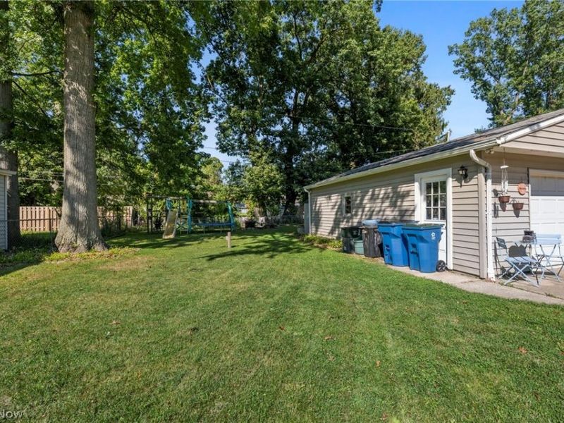 38233 Parkway Boulevard, Willoughby, OH 44094 Photo 30