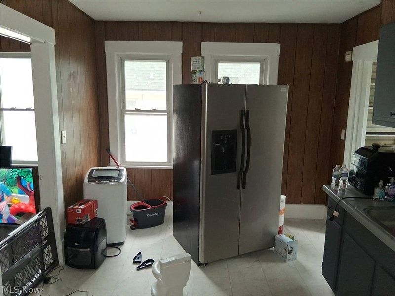 7016 Ivy Avenue, Cleveland, OH 44127 Photo 7