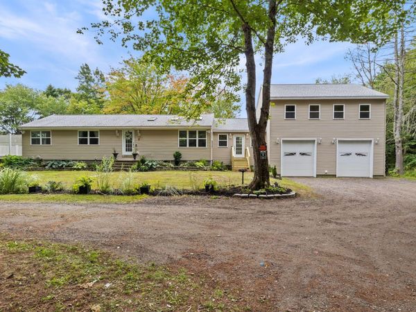 8 Jacks Way , Saco, ME 04072