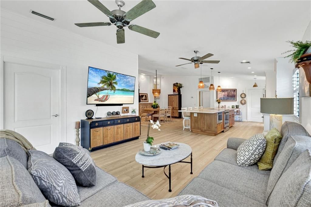 5011 Kingston Way, Naples, FL 34119 Photo