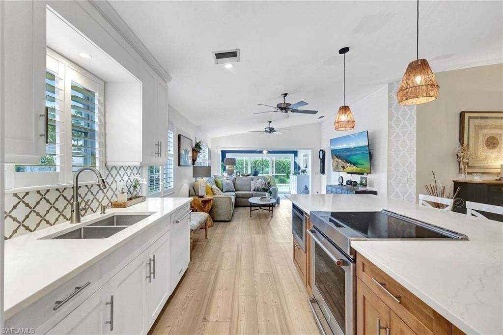 5011 Kingston Way, Naples, FL 34119 Photo