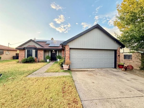 2608 Shasta Court, Fort Worth, TX 76133
