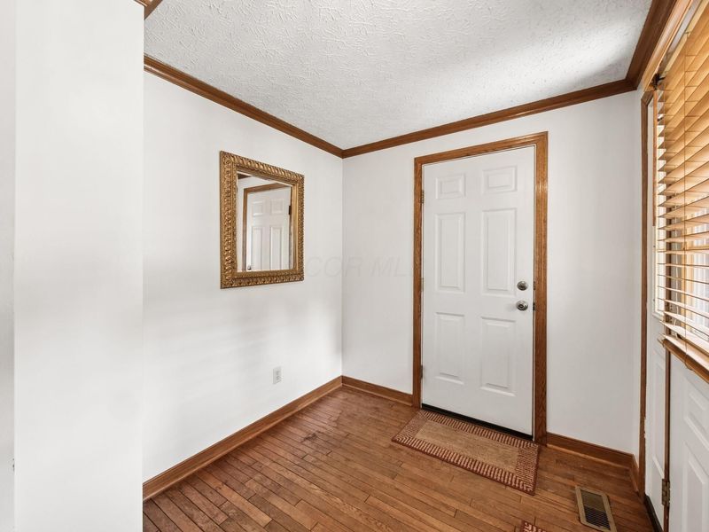 5428 Flat Head Court, Columbus, OH 43230 Photo 5