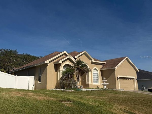5667 VINTAGE VIEW AVENUE , LAKELAND, FL 33812
