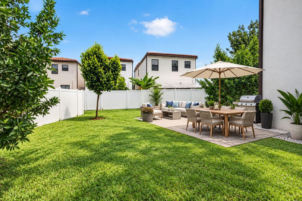 4004 Screw Pine Cove, Riviera Beach, FL 33410 Photo