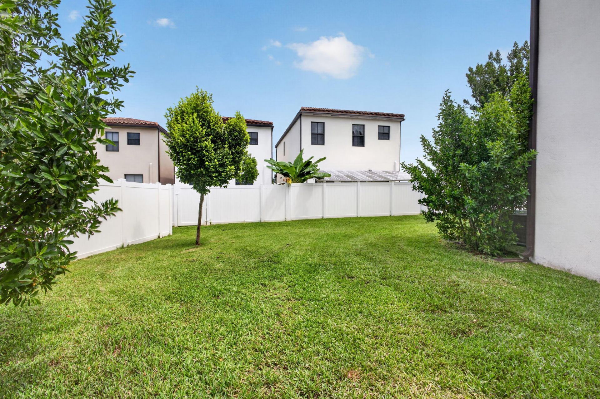 4004 Screw Pine Cove, Riviera Beach, FL 33410 Photo
