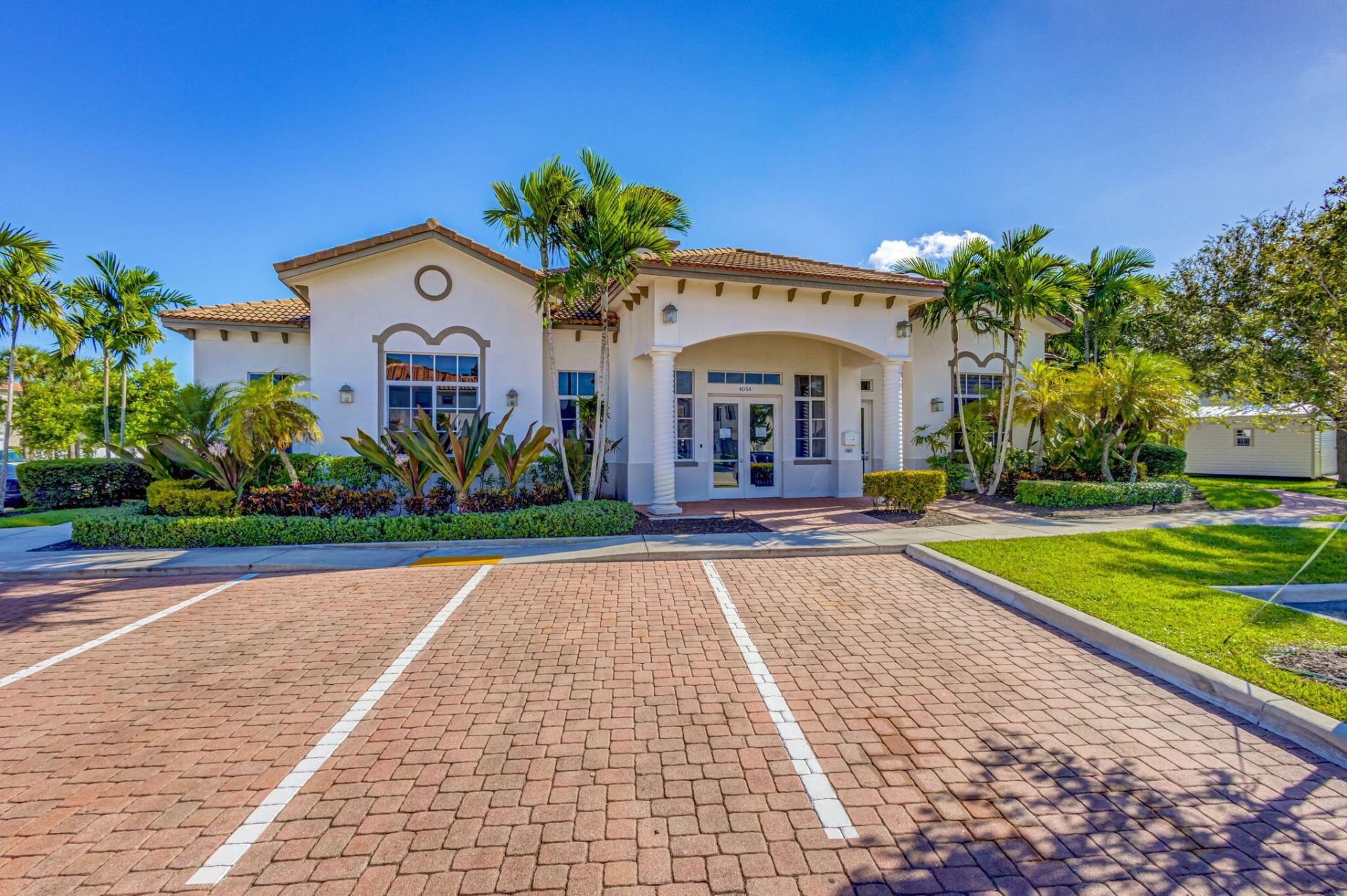 4004 Screw Pine Cove, Riviera Beach, FL 33410 Photo