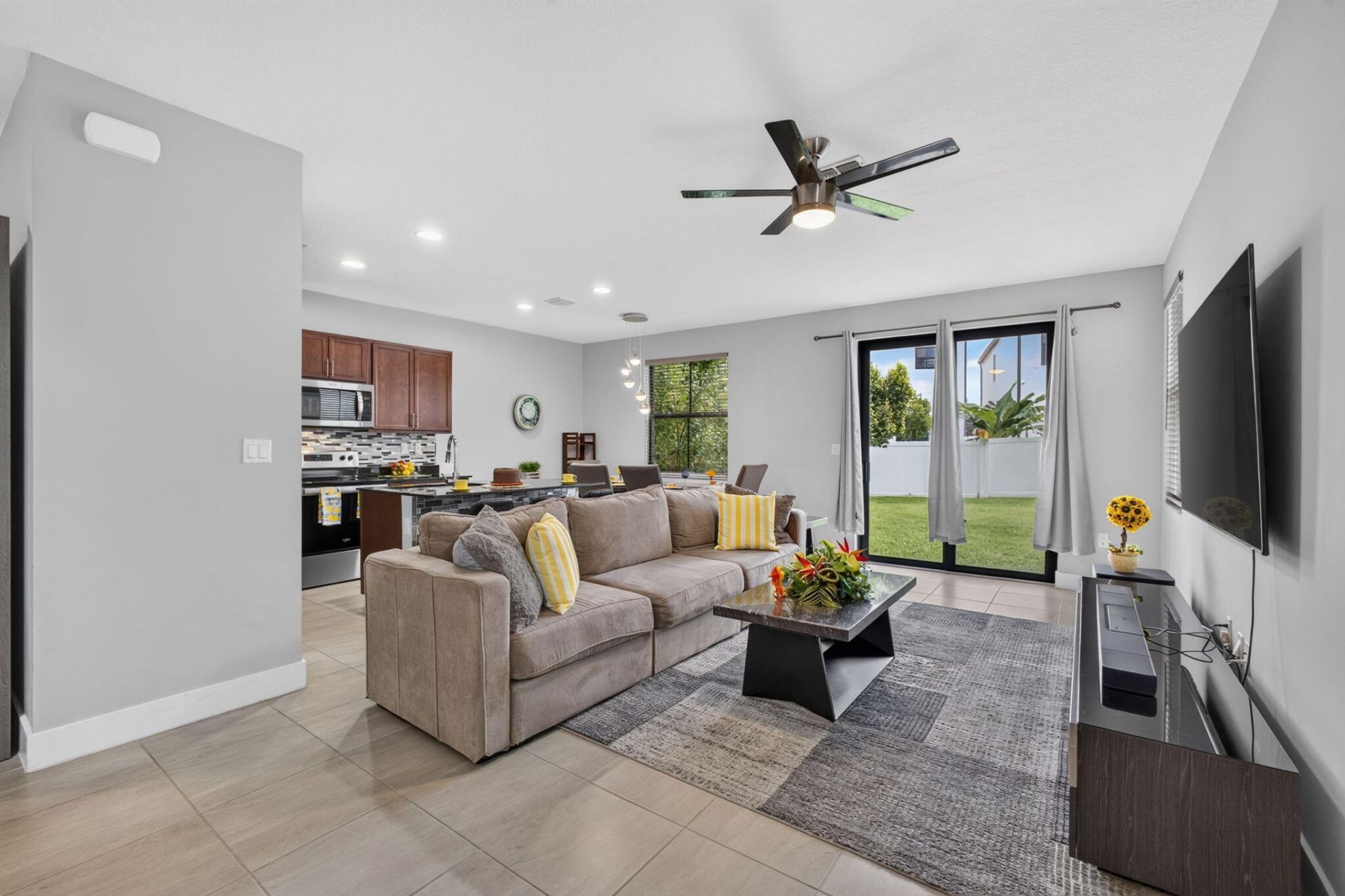 4004 Screw Pine Cove, Riviera Beach, FL 33410 Photo