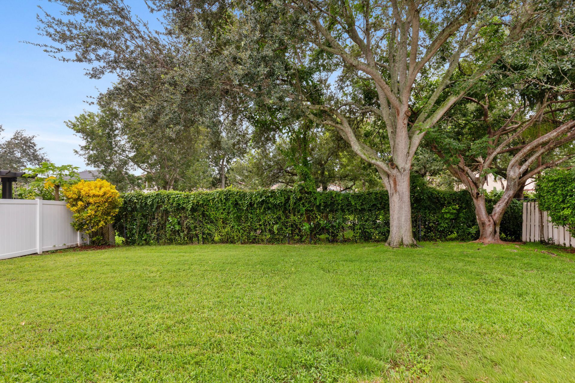 15266 SW 49th Street, Davie, FL 33331 Photo