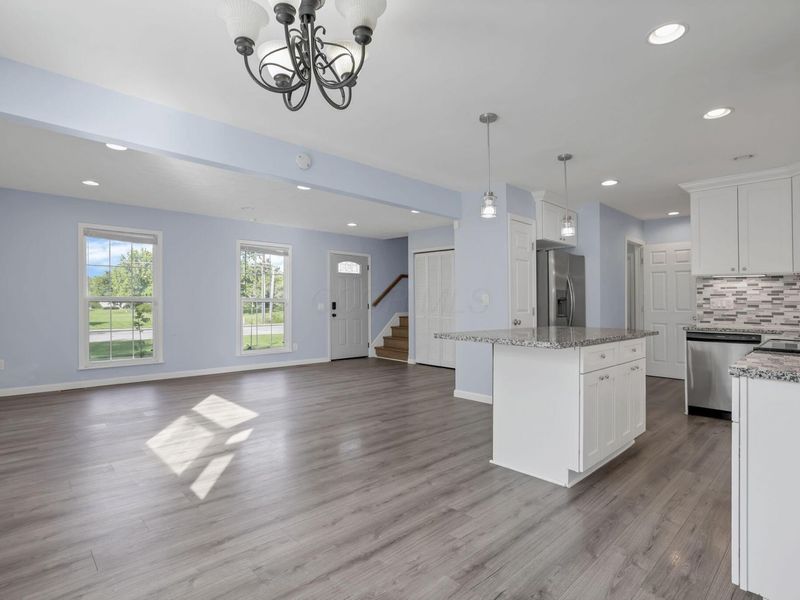 8543 Blue Lake Avenue, Galloway, OH 43119 Photo 12