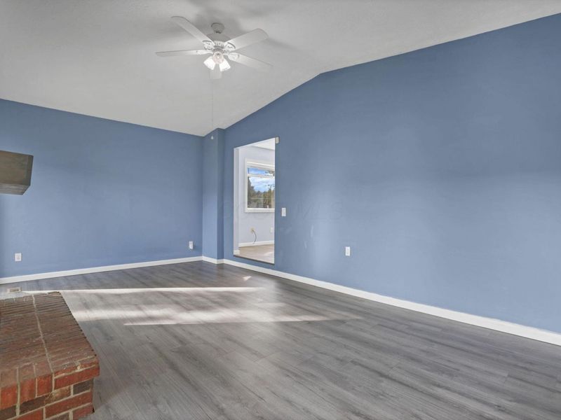 8543 Blue Lake Avenue, Galloway, OH 43119 Photo 24