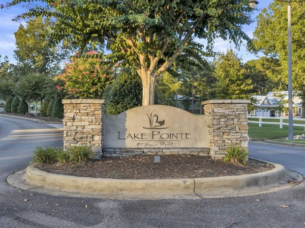 499 Northshore Drive, Scottsboro, AL 35769