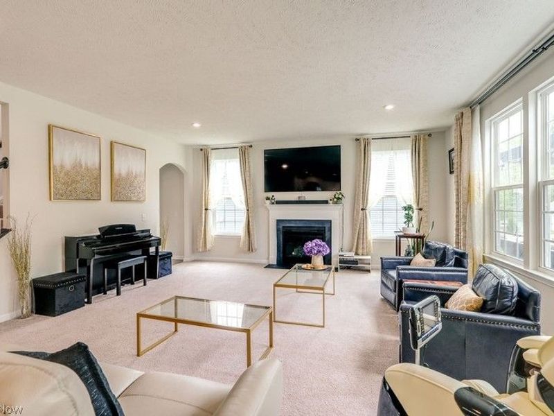 9058 Winfield Lane, North Ridgeville, OH 44039 Photo 13
