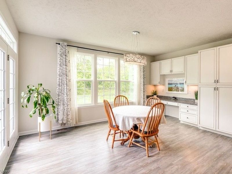 9058 Winfield Lane, North Ridgeville, OH 44039 Photo 17