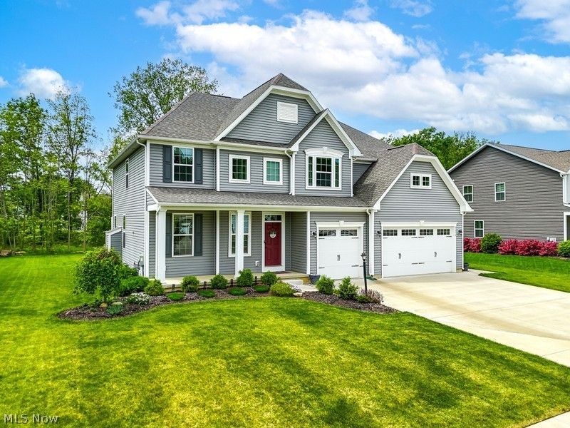 9058 Winfield Lane, North Ridgeville, OH 44039 Photo 3