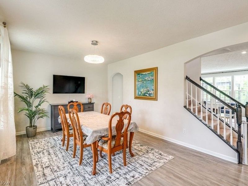 9058 Winfield Lane, North Ridgeville, OH 44039 Photo 7