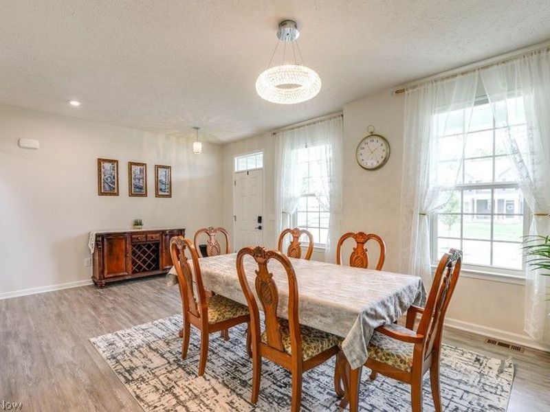 9058 Winfield Lane, North Ridgeville, OH 44039 Photo 8