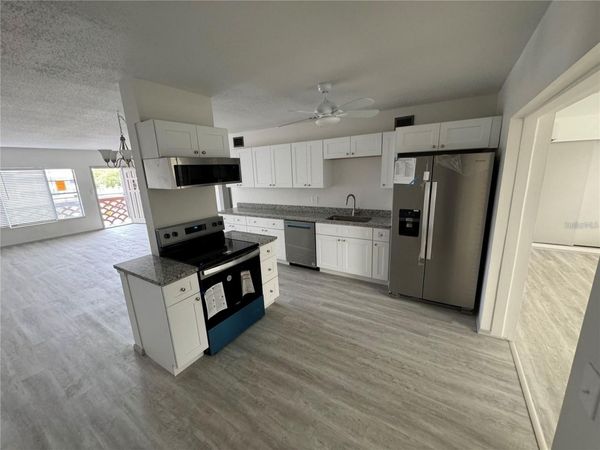 2072 AUSTRALIA WAY W, Unit 48, CLEARWATER, FL 33763