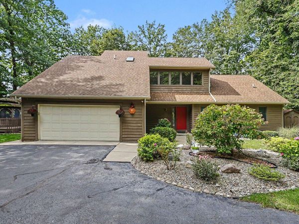 4245 Lake Chapin, Berrien Springs, MI 49103