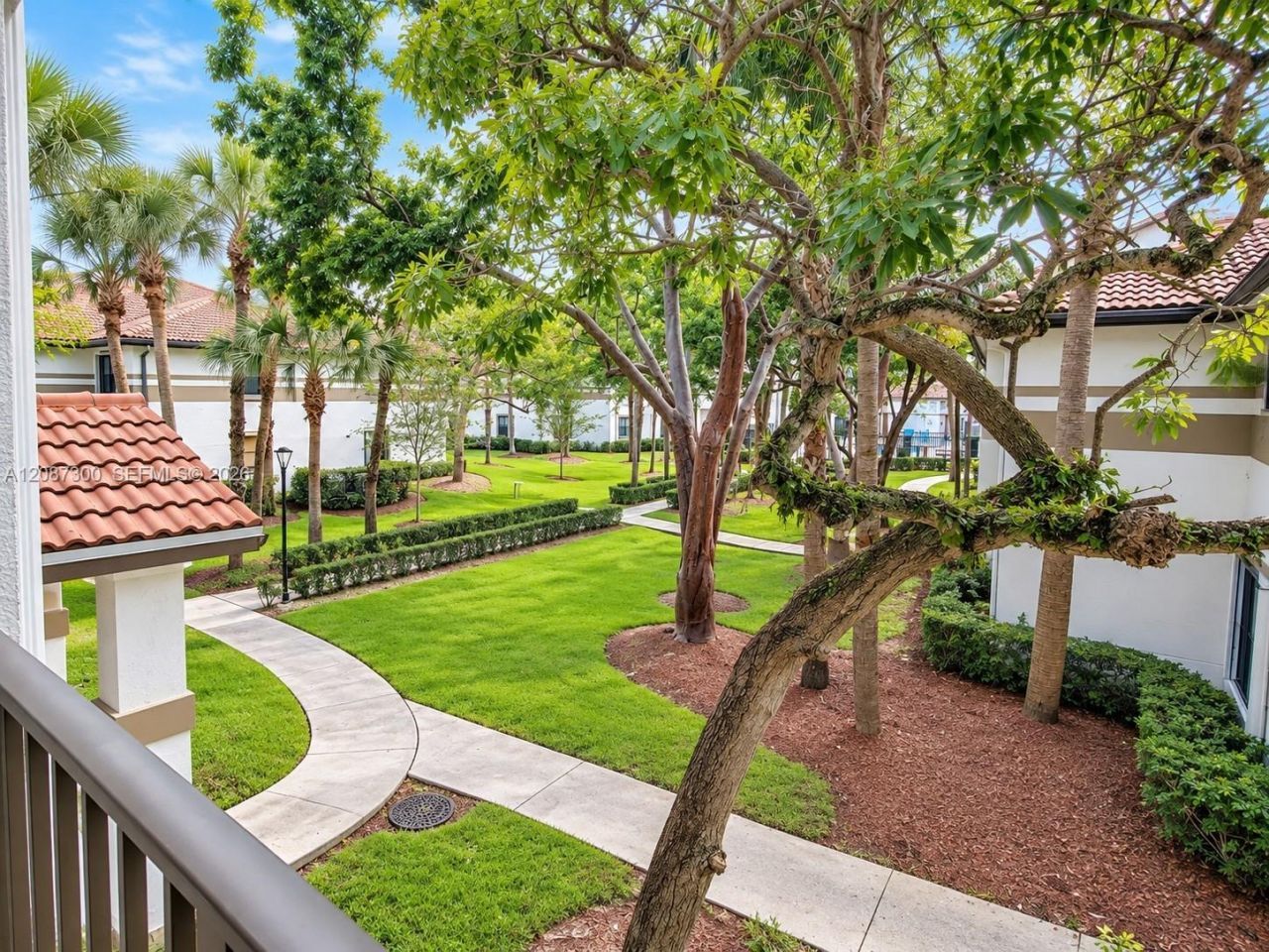 550 S Park Rd, Unit 25-8, Hollywood, FL 33021 Photo
