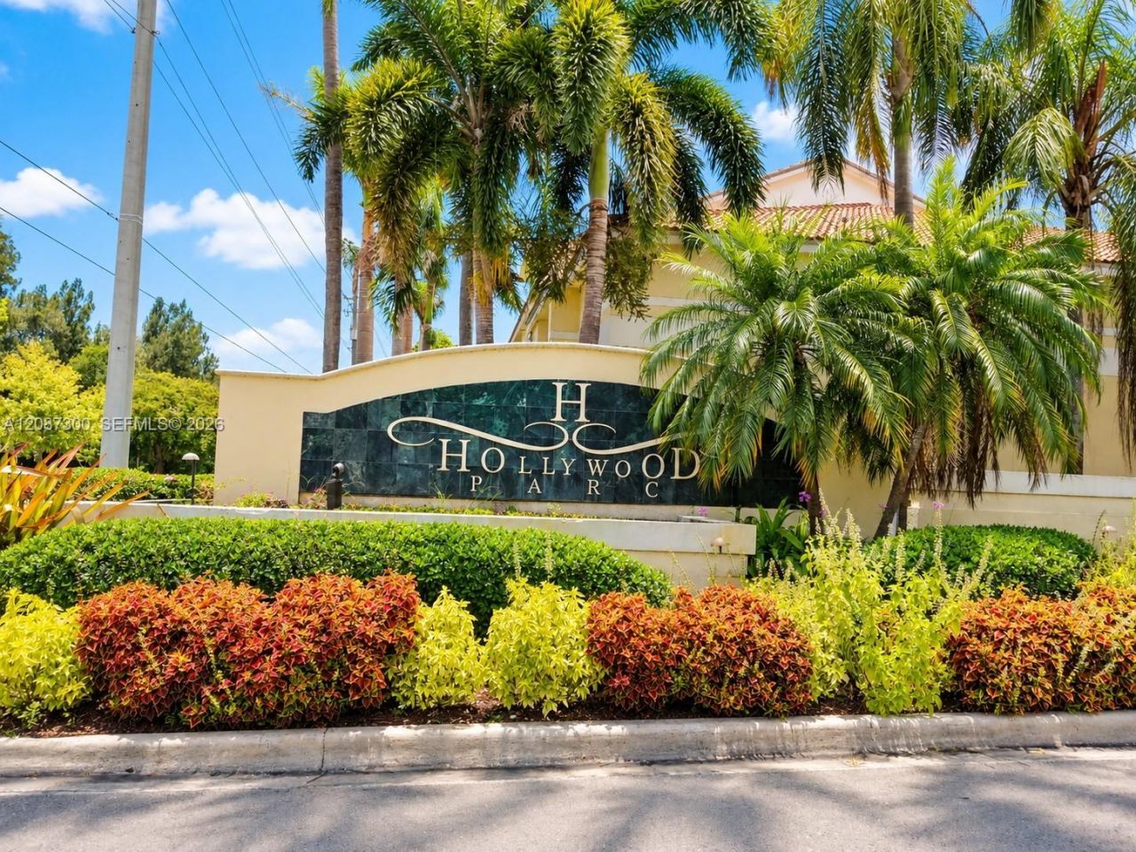 550 S Park Rd, Unit 25-8, Hollywood, FL 33021 Photo