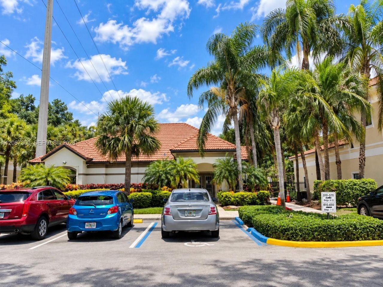 550 S Park Rd, Unit 25-8, Hollywood, FL 33021 Photo
