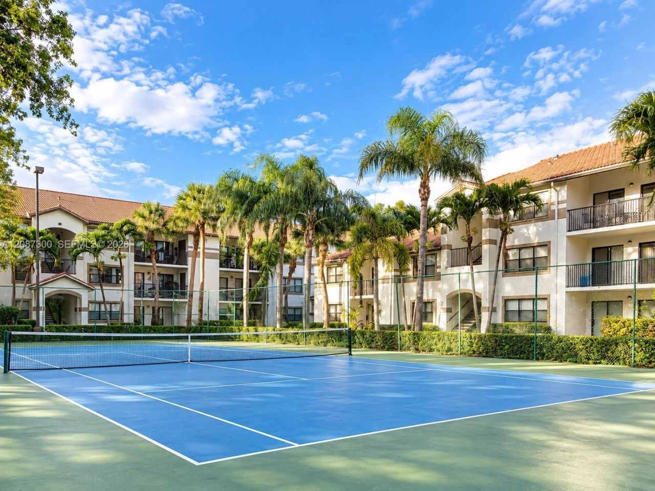 550 S Park Rd, Unit 25-8, Hollywood, FL 33021 Photo