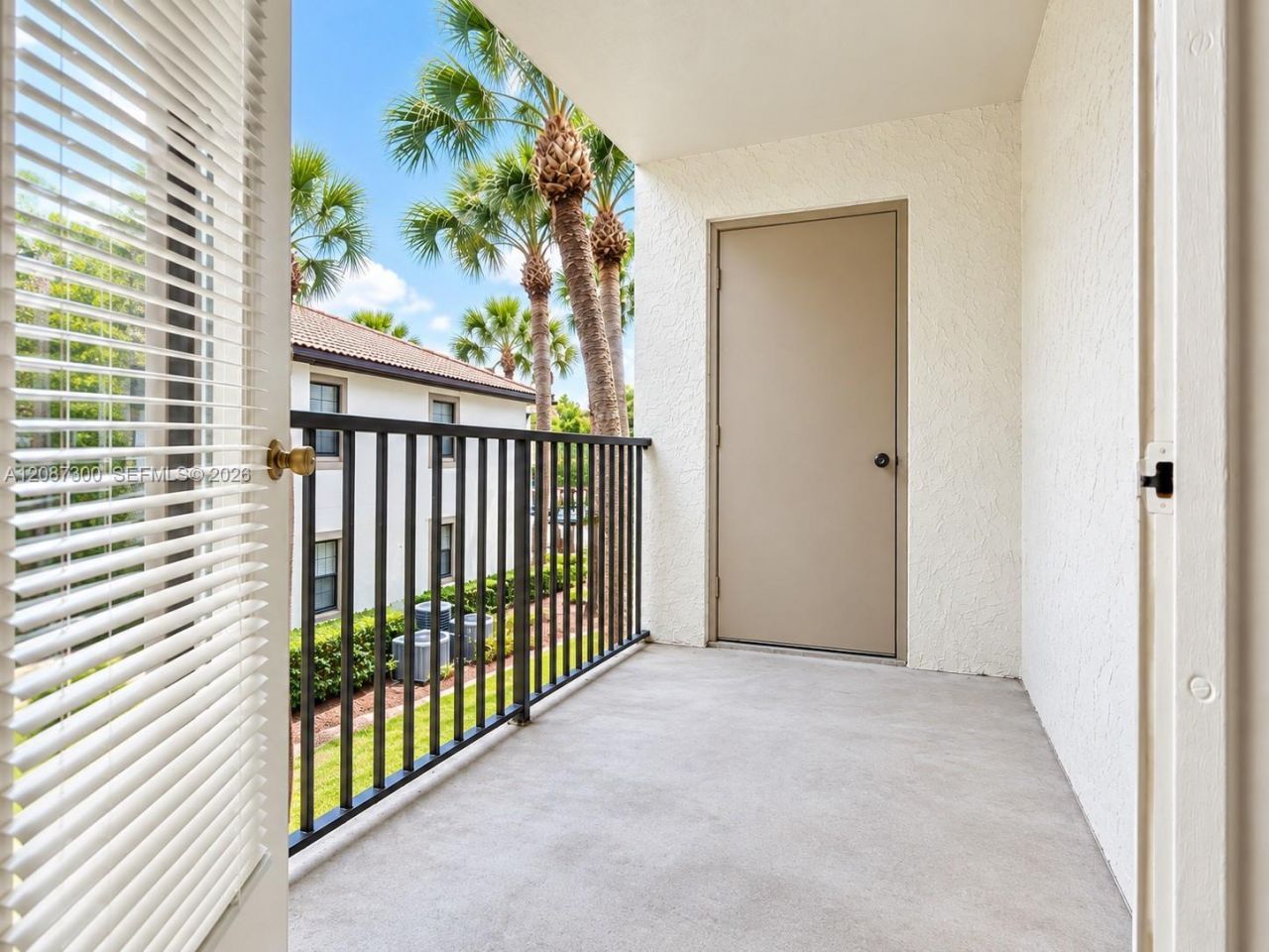 550 S Park Rd, Unit 25-8, Hollywood, FL 33021 Photo