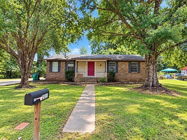 201 Bayou Avenue, Saraland, AL 36571
