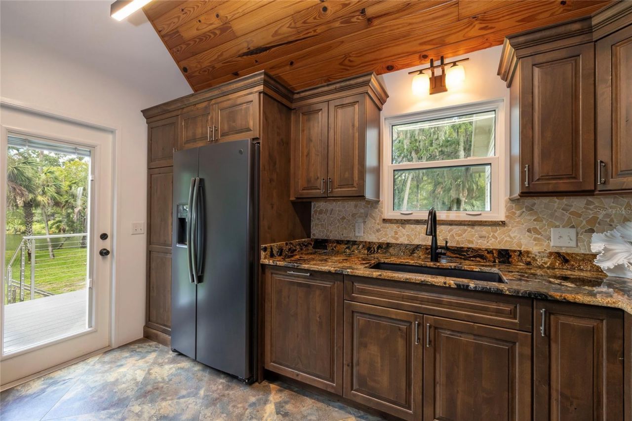 11772 N River Sound Path, Inglis, FL 34449 Photo